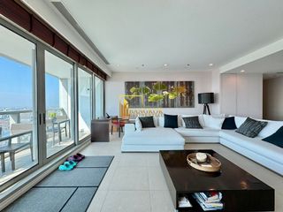 À louer et à vendre 3 chambres condo à Sathon, Bangkok
