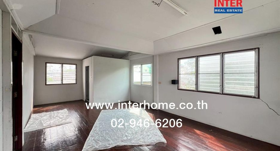 For sale 12 bedrooms retail Space in Khlong San, Bangkok