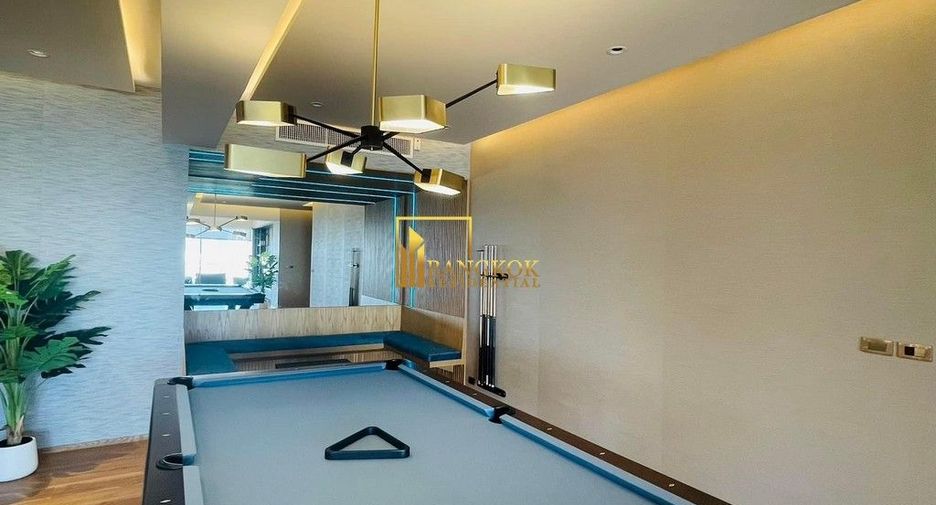 Condo en alquiler y en venta de 4 habitaciones en Watthana, Bangkok