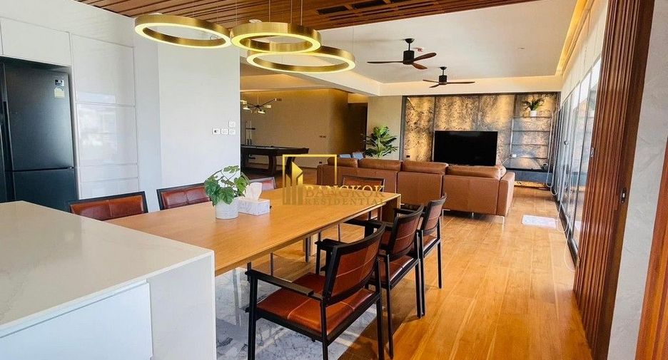 Condo en alquiler y en venta de 4 habitaciones en Watthana, Bangkok