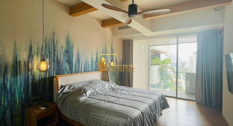 Condo en alquiler y en venta de 4 habitaciones en Watthana, Bangkok