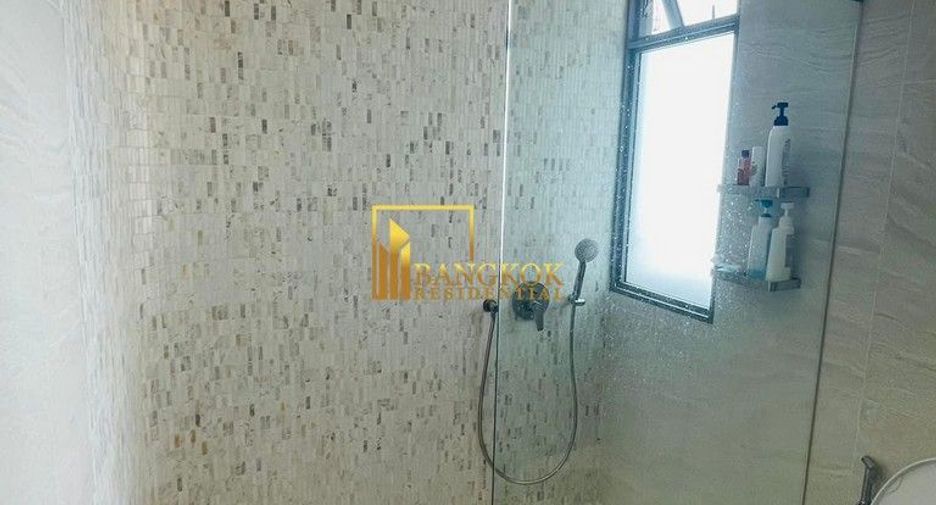 Condo en alquiler y en venta de 4 habitaciones en Watthana, Bangkok