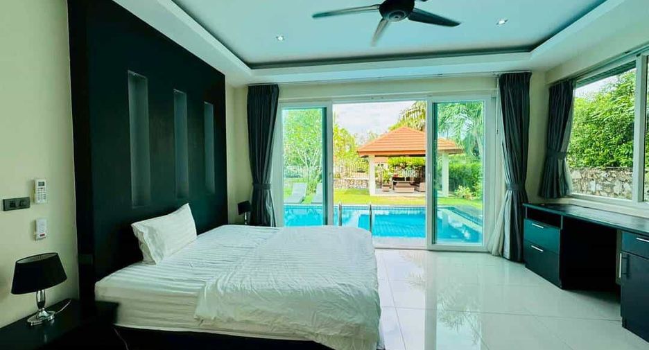 For rent 4 bedrooms house in Bang Lamung, Chonburi