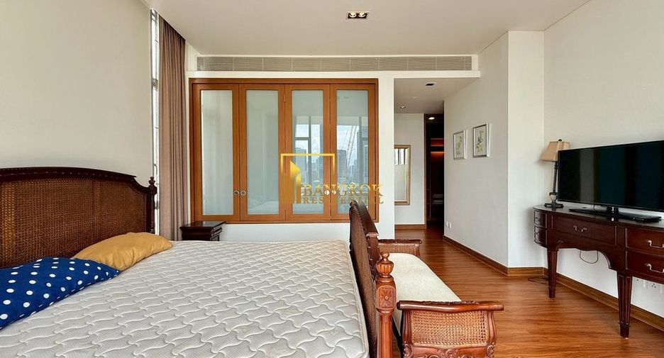 For rent and for sale 2 bedrooms condo in Sathon, Bangkok