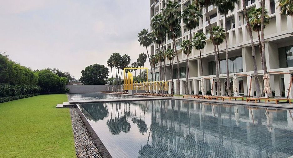 For rent and for sale 2 bedrooms condo in Sathon, Bangkok