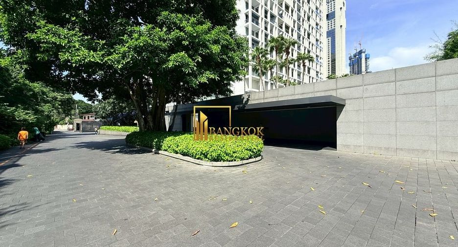 For rent and for sale 2 bedrooms condo in Sathon, Bangkok