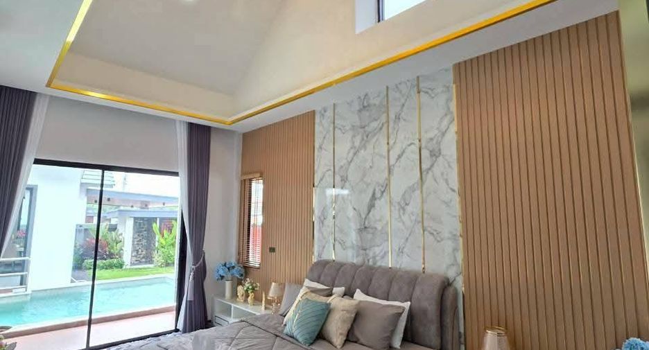 For sale 3 bedrooms villa in Bang Lamung, Chonburi