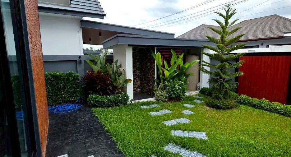 For sale 3 bedrooms villa in Bang Lamung, Chonburi