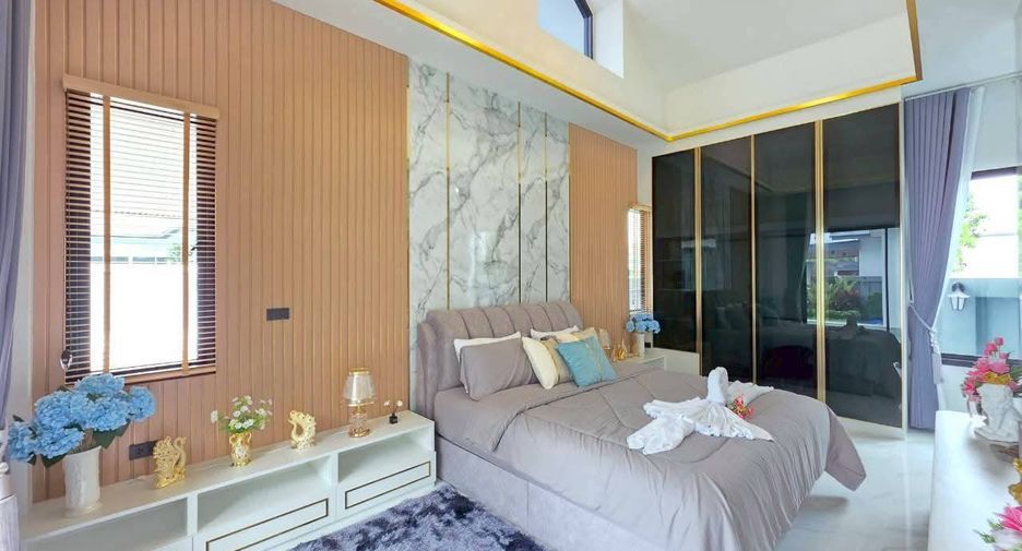 For sale 3 bedrooms villa in Bang Lamung, Chonburi