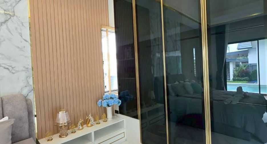 For sale 3 bedrooms villa in Bang Lamung, Chonburi