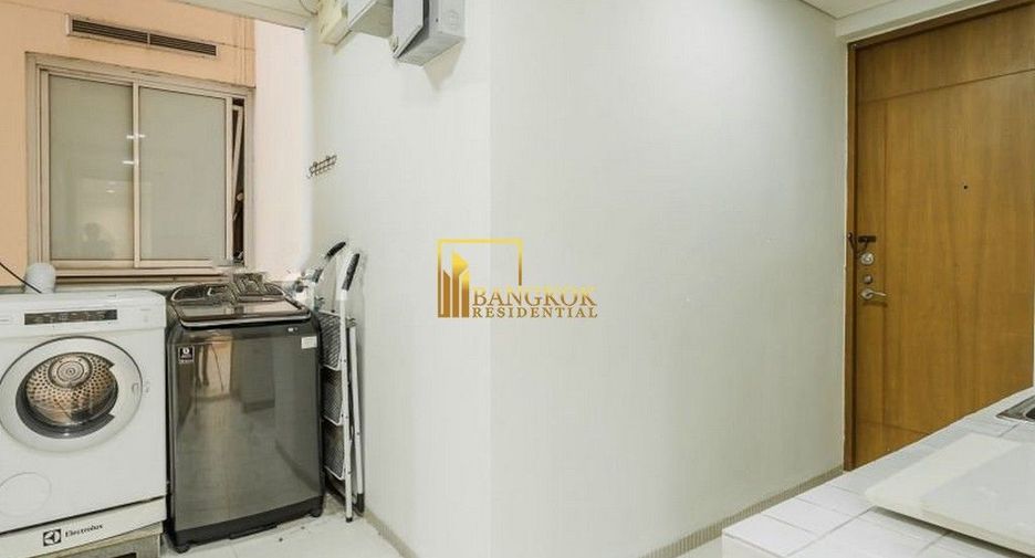 Condo en alquiler y en venta de 3 habitaciones en Sathon, Bangkok