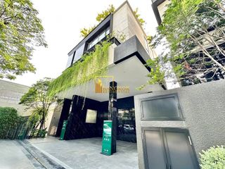 For sale 4 bedrooms house in Bang Kapi, Bangkok