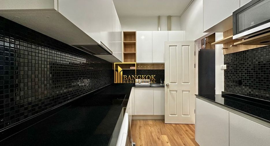For rent and for sale 2 bedrooms condo in Huai Khwang, Bangkok