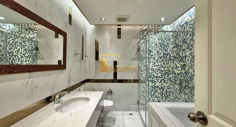 For rent and for sale 2 bedrooms condo in Huai Khwang, Bangkok