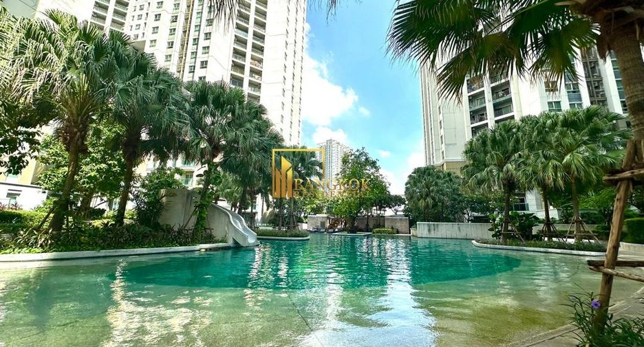 For rent and for sale 2 bedrooms condo in Huai Khwang, Bangkok
