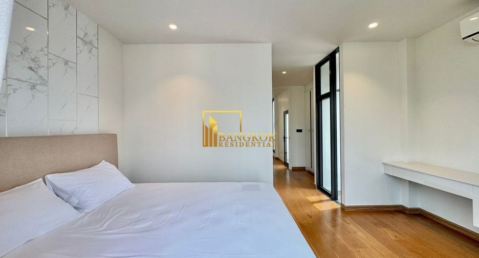 出租 和 出售 3 卧室 联排别墅 在 Watthana, 曼谷