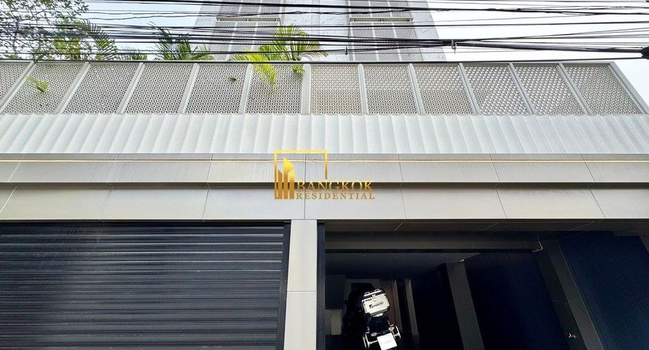出租 和 出售 3 卧室 联排别墅 在 Watthana, 曼谷