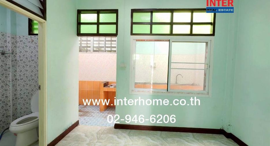 For sale 2 bedrooms townhouse in Bang Khen, Bangkok