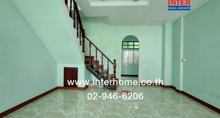 For sale 2 bedrooms townhouse in Bang Khen, Bangkok