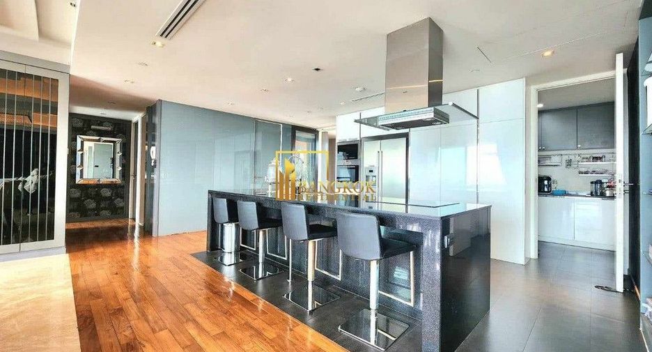 For rent and for sale 3 bedrooms condo in Yan Nawa, Bangkok