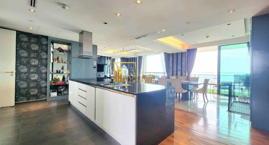 For rent and for sale 3 bedrooms condo in Yan Nawa, Bangkok