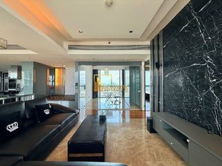 For rent and for sale 3 bedrooms condo in Yan Nawa, Bangkok