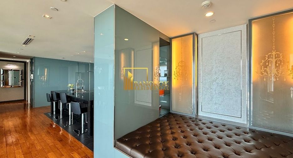 For rent and for sale 3 bedrooms condo in Yan Nawa, Bangkok