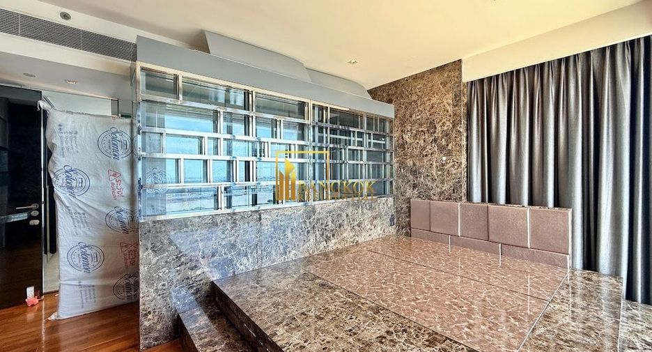 For rent and for sale 3 bedrooms condo in Yan Nawa, Bangkok