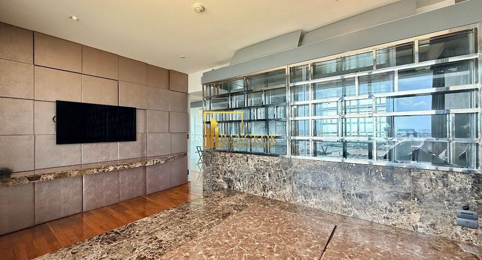 For rent and for sale 3 bedrooms condo in Yan Nawa, Bangkok