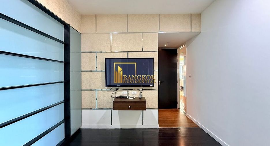 For rent and for sale 3 bedrooms condo in Yan Nawa, Bangkok