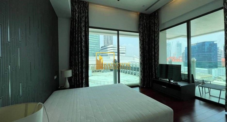 For rent and for sale 2 bedrooms condo in Watthana, Bangkok