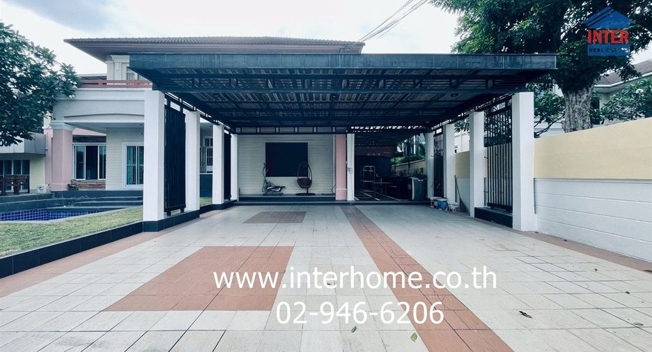 For sale 7 bedrooms house in Mueang Pathum Thani, Pathum Thani