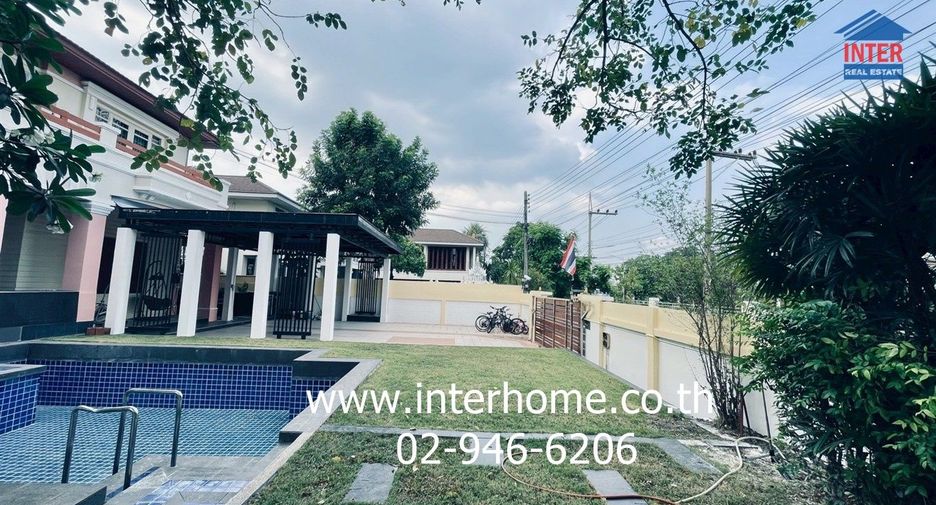 For sale 7 bedrooms house in Mueang Pathum Thani, Pathum Thani