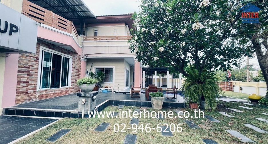 For sale 7 bedrooms house in Mueang Pathum Thani, Pathum Thani