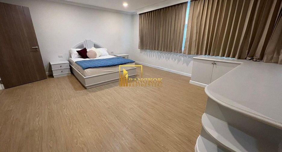 Condo en alquiler y en venta de 4 habitaciones en Watthana, Bangkok