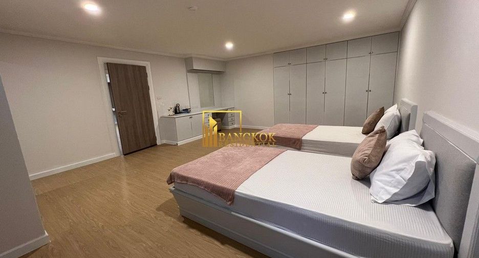 Condo en alquiler y en venta de 4 habitaciones en Watthana, Bangkok