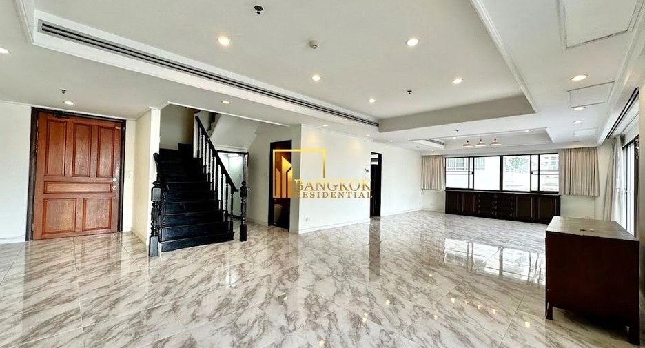Condo en venta de 4 habitaciones en Khlong Toei, Bangkok