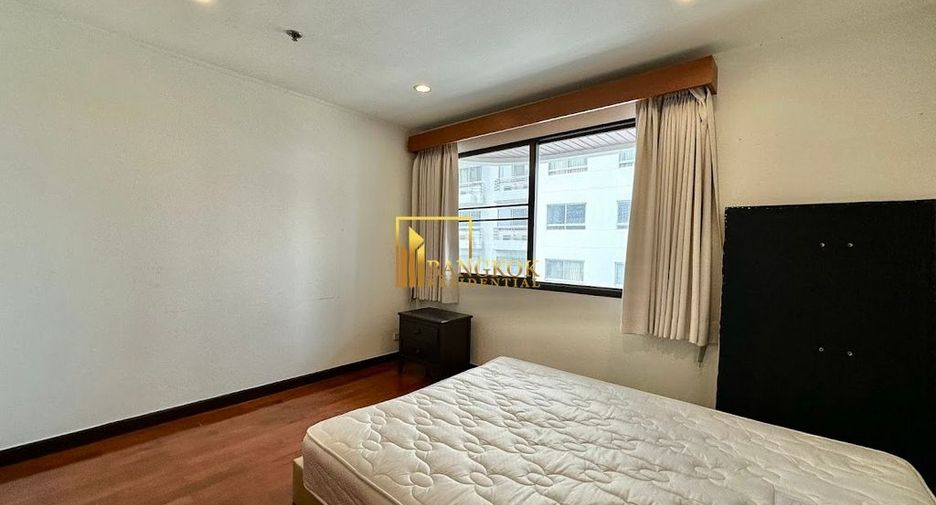 Condo en venta de 4 habitaciones en Khlong Toei, Bangkok
