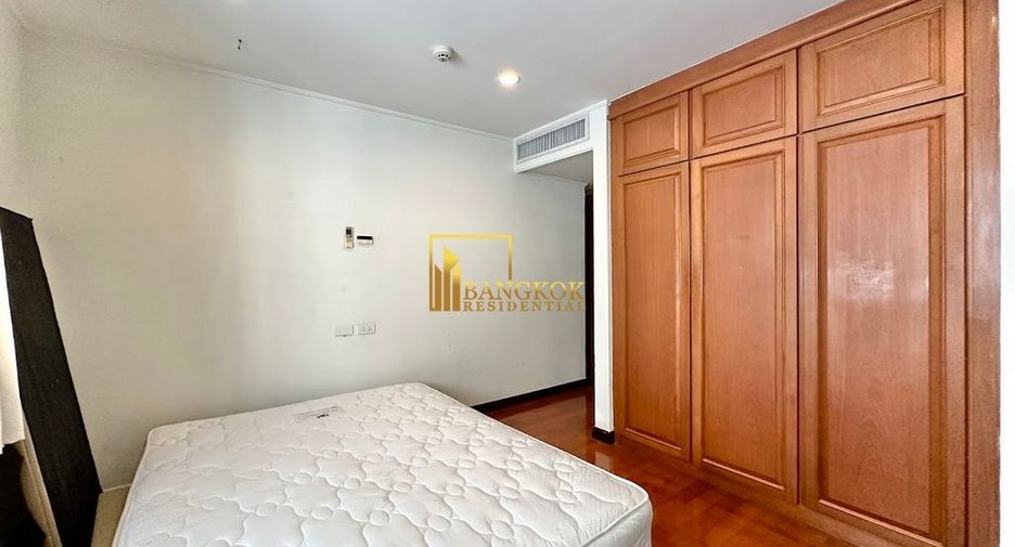 Condo en venta de 4 habitaciones en Khlong Toei, Bangkok