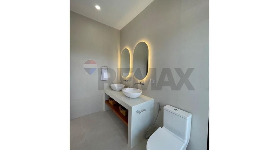 For sale 3 bedrooms villa in Ko Samui, Surat Thani