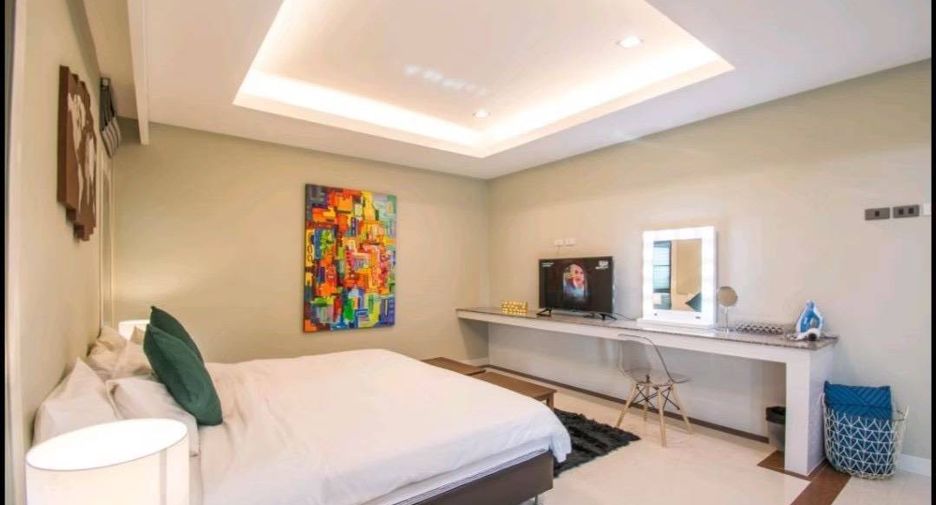 For rent 3 bedrooms condo in Mueang Chiang Mai, Chiang Mai