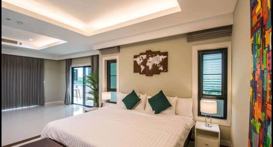 For rent 3 bedrooms condo in Mueang Chiang Mai, Chiang Mai