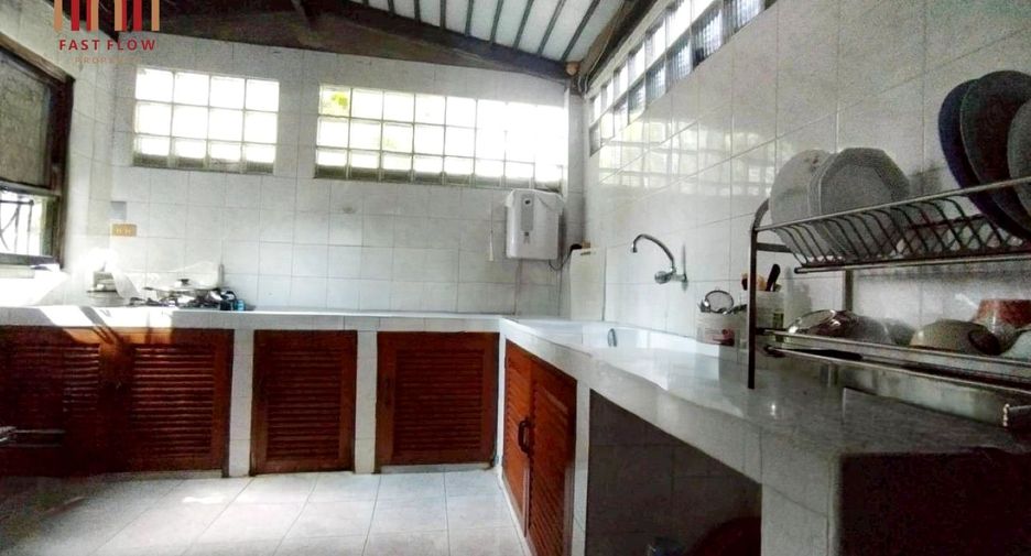 For sale 2 ベッドルーム house in Nong Khaem, Bangkok