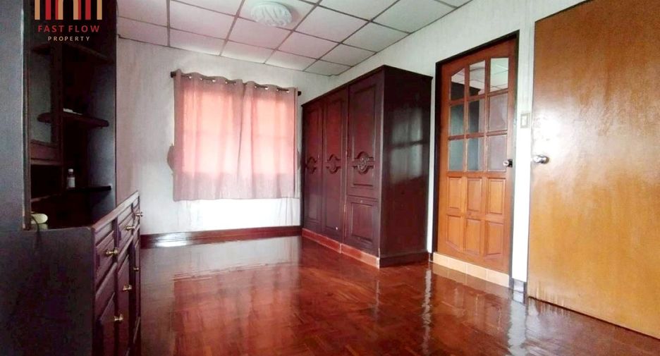 For sale 2 ベッドルーム house in Nong Khaem, Bangkok