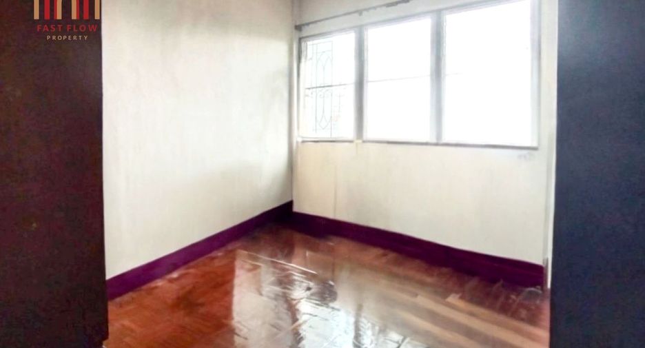 For sale 2 ベッドルーム house in Nong Khaem, Bangkok
