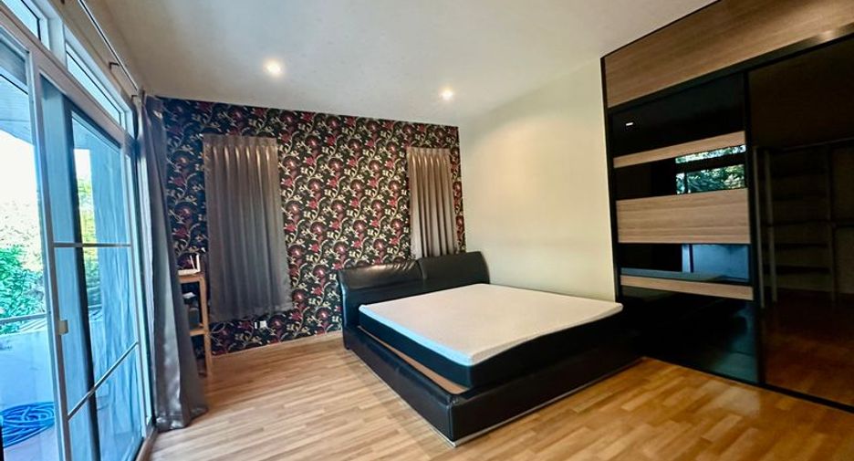 For rent 4 bedrooms house in Si Racha, Chonburi