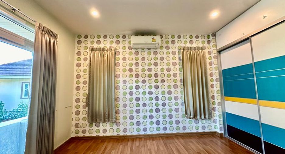 For rent 4 bedrooms house in Si Racha, Chonburi