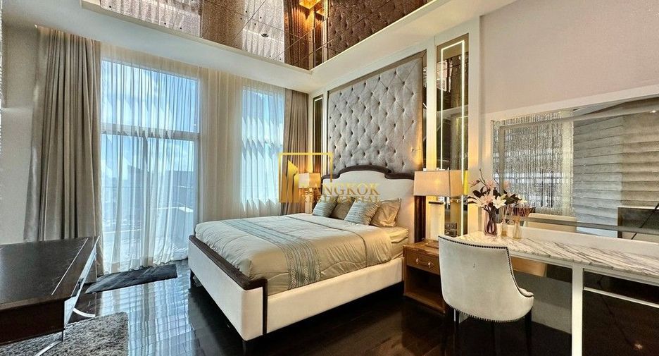 For sale 2 bedrooms condo in Huai Khwang, Bangkok