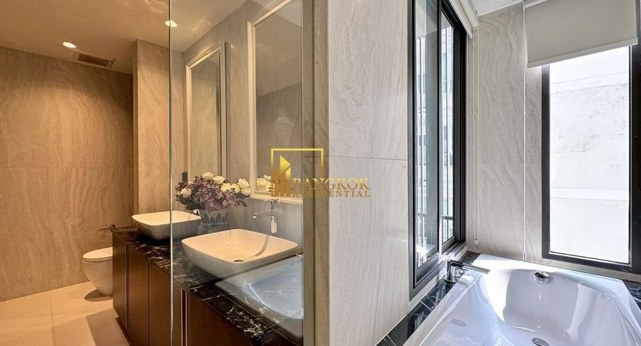 À vendre 2 chambres condo à Watthana, Bangkok