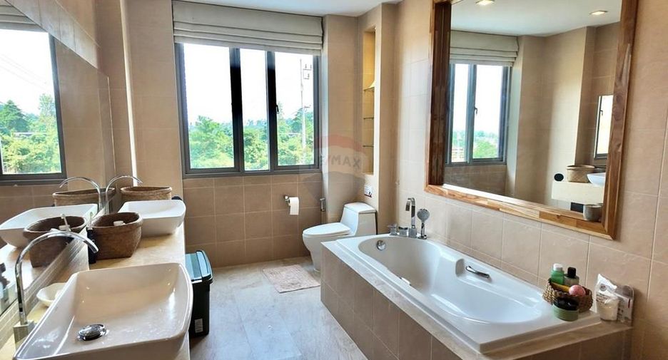 For sale 5 bedrooms villa in Ko Samui, Surat Thani